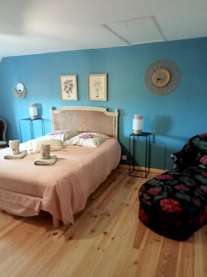 Chambre K Au Domaine Du Mont Scolan Montgardon Esterno foto